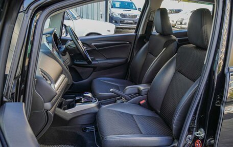 Honda Fit III, 2015 год, 1 140 000 рублей, 8 фотография
