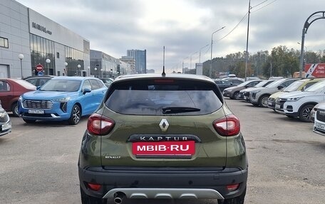 Renault Kaptur I рестайлинг, 2017 год, 1 199 000 рублей, 4 фотография