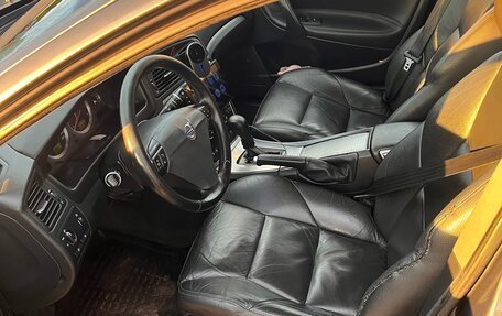 Volvo S60 III, 2009 год, 650 000 рублей, 4 фотография