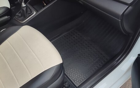 Hyundai Solaris II рестайлинг, 2018 год, 1 350 000 рублей, 9 фотография