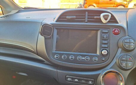 Honda Fit Shuttle I рестайлинг, 2012 год, 890 000 рублей, 7 фотография