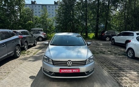 Volkswagen Passat B7, 2012 год, 800 000 рублей, 1 фотография