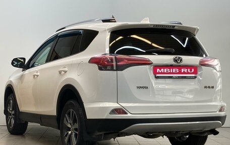 Toyota RAV4, 2019 год, 2 650 000 рублей, 7 фотография