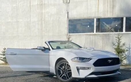 Ford Mustang VI рестайлинг, 2021 год, 3 500 000 рублей, 2 фотография
