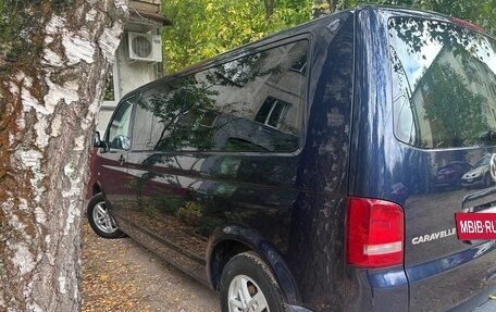 Volkswagen Caravelle T5, 2013 год, 2 500 000 рублей, 2 фотография