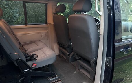 Volkswagen Caravelle T5, 2013 год, 2 500 000 рублей, 6 фотография