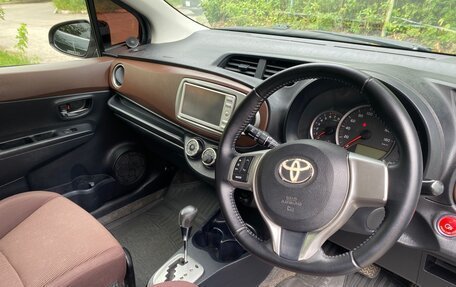 Toyota Vitz, 2011 год, 600 000 рублей, 11 фотография