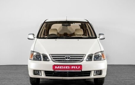 Toyota Gaia, 2001 год, 700 000 рублей, 2 фотография
