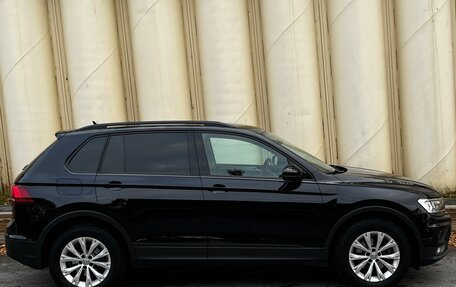 Volkswagen Tiguan II, 2019 год, 1 950 000 рублей, 10 фотография