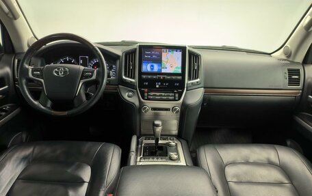 Toyota Land Cruiser 200, 2019 год, 8 100 000 рублей, 11 фотография