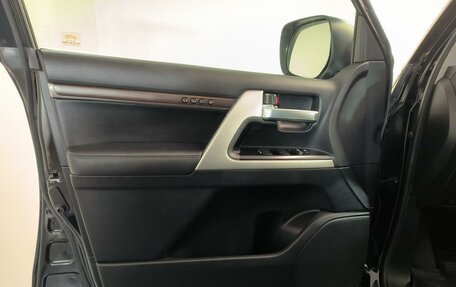 Toyota Land Cruiser 200, 2019 год, 8 100 000 рублей, 19 фотография