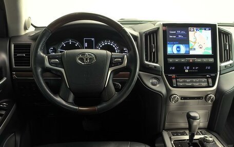 Toyota Land Cruiser 200, 2019 год, 8 100 000 рублей, 13 фотография
