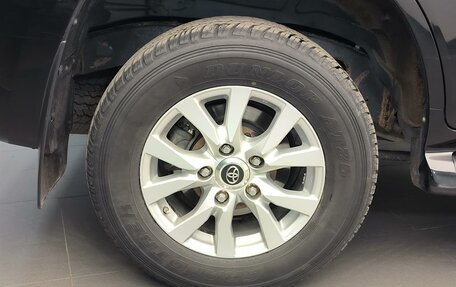 Toyota Land Cruiser 200, 2019 год, 8 100 000 рублей, 24 фотография