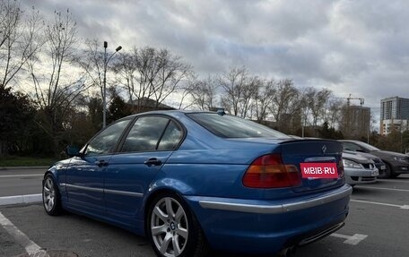 BMW 3 серия, 2002 год, 1 050 000 рублей, 4 фотография