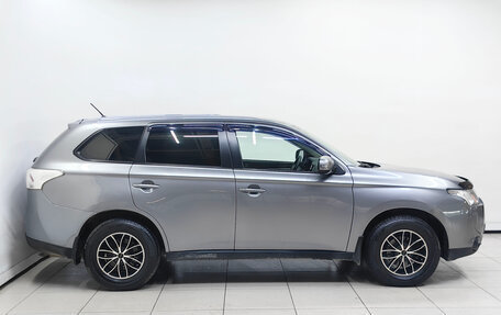 Mitsubishi Outlander III рестайлинг 3, 2013 год, 1 259 000 рублей, 5 фотография