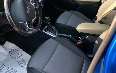 Hyundai Solaris II рестайлинг, 2018 год, 1 300 000 рублей, 5 фотография