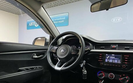 KIA Rio IV, 2018 год, 1 612 000 рублей, 13 фотография