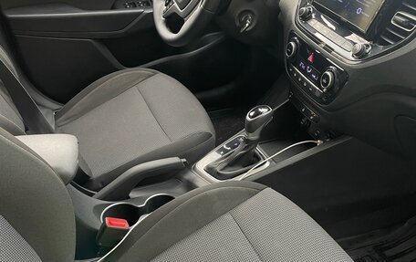 Hyundai Solaris II рестайлинг, 2021 год, 1 360 000 рублей, 9 фотография