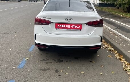 Hyundai Solaris II рестайлинг, 2021 год, 1 360 000 рублей, 6 фотография