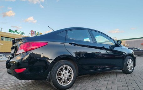 Hyundai Solaris II рестайлинг, 2014 год, 880 000 рублей, 7 фотография