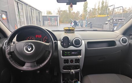 Renault Logan I, 2013 год, 550 000 рублей, 7 фотография