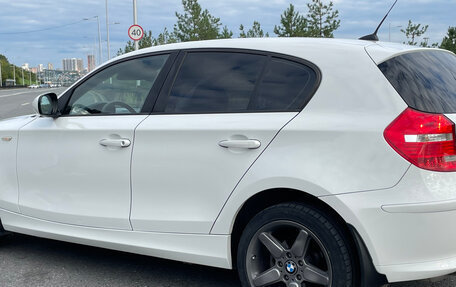 BMW 1 серия, 2011 год, 870 000 рублей, 7 фотография