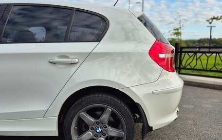 BMW 1 серия, 2011 год, 870 000 рублей, 16 фотография