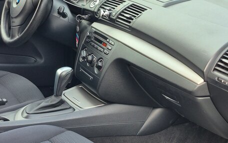 BMW 1 серия, 2011 год, 870 000 рублей, 18 фотография
