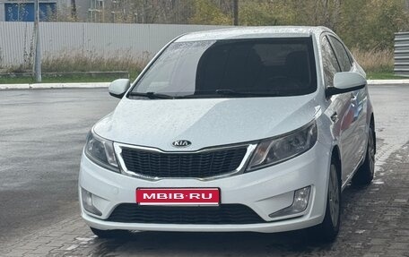 KIA Rio III рестайлинг, 2013 год, 670 000 рублей, 1 фотография