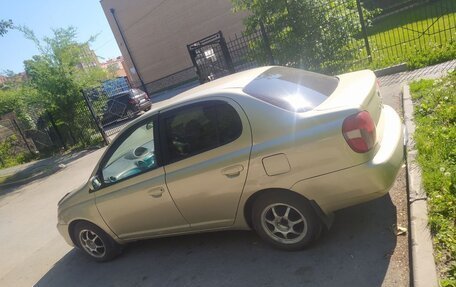 Toyota Platz, 2002 год, 380 000 рублей, 5 фотография