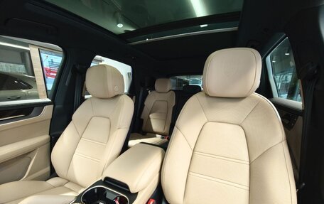 Porsche Cayenne III, 2025 год, 22 990 000 рублей, 23 фотография