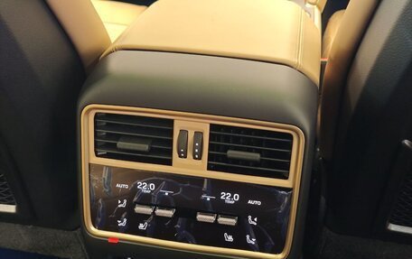 Porsche Cayenne III, 2025 год, 22 990 000 рублей, 28 фотография