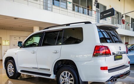 Toyota Land Cruiser 200, 2010 год, 3 289 000 рублей, 5 фотография