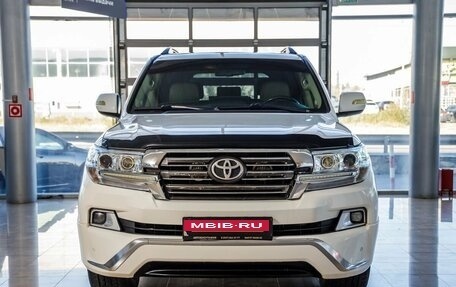 Toyota Land Cruiser 200, 2010 год, 3 289 000 рублей, 2 фотография