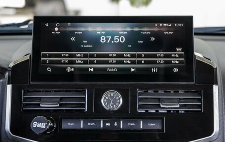Toyota Land Cruiser 200, 2010 год, 3 289 000 рублей, 32 фотография