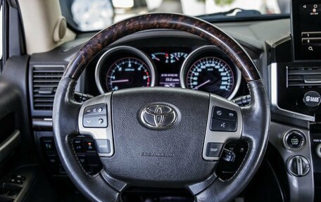 Toyota Land Cruiser 200, 2010 год, 3 289 000 рублей, 35 фотография