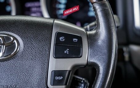 Toyota Land Cruiser 200, 2010 год, 3 289 000 рублей, 37 фотография
