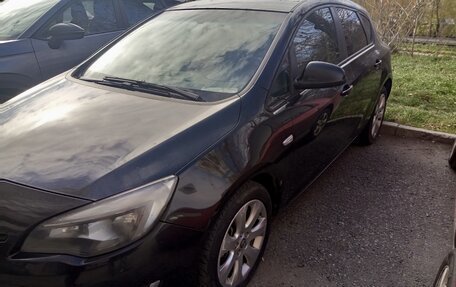 Opel Astra J, 2012 год, 520 000 рублей, 2 фотография