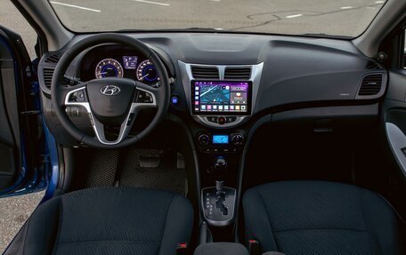 Hyundai Solaris II рестайлинг, 2012 год, 825 000 рублей, 16 фотография