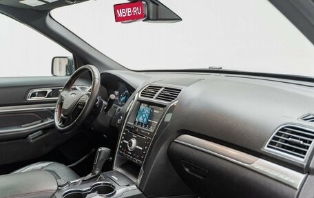 Ford Explorer VI, 2017 год, 2 350 000 рублей, 26 фотография