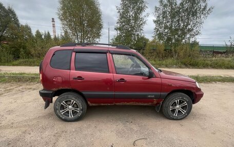Chevrolet Niva I рестайлинг, 2009 год, 255 000 рублей, 2 фотография