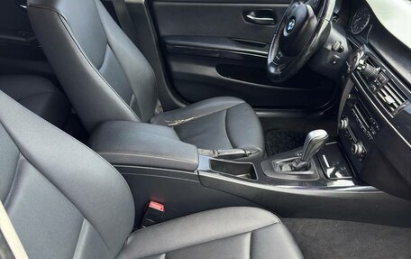 BMW 3 серия, 2005 год, 800 000 рублей, 8 фотография