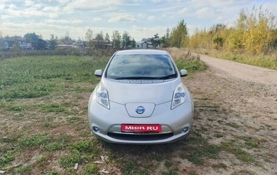 Nissan Leaf I, 2013 год, 880 000 рублей, 1 фотография