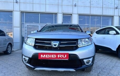 Renault Logan II, 2020 год, 895 000 рублей, 2 фотография