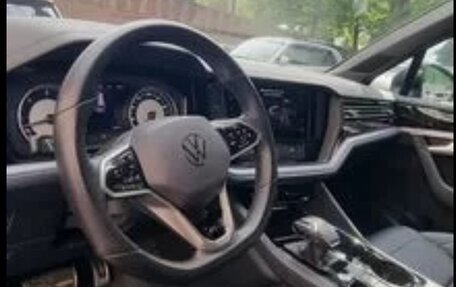 Volkswagen Touareg III, 2020 год, 7 500 000 рублей, 6 фотография