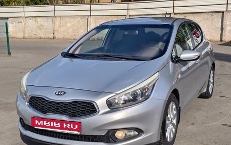 KIA cee'd III, 2013 год, 850 000 рублей, 2 фотография