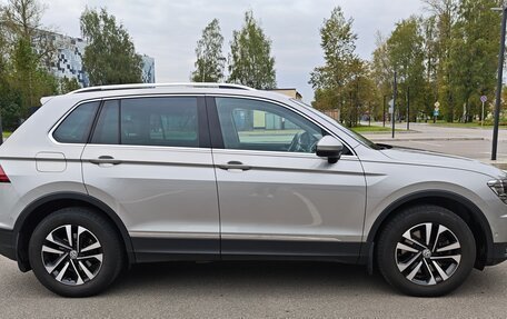 Volkswagen Tiguan II, 2019 год, 2 250 000 рублей, 4 фотография