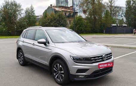 Volkswagen Tiguan II, 2019 год, 2 250 000 рублей, 3 фотография