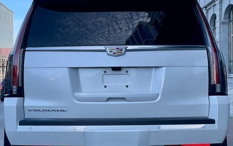 Cadillac Escalade IV, 2017 год, 6 700 000 рублей, 19 фотография
