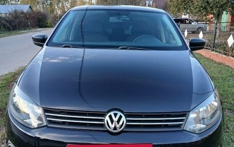 Volkswagen Polo VI (EU Market), 2013 год, 850 000 рублей, 2 фотография